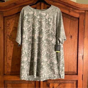 Tekgear multi toned green camouflage short sleeve tee